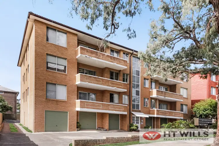 Main view of Homely unit listing, 8/32 Guinea Street, Kogarah NSW 2217