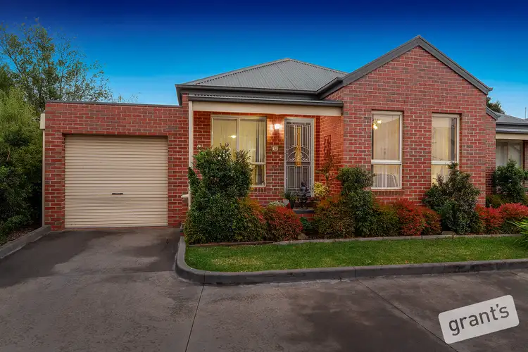 12/10 Parkhill Drive, Berwick VIC 3806