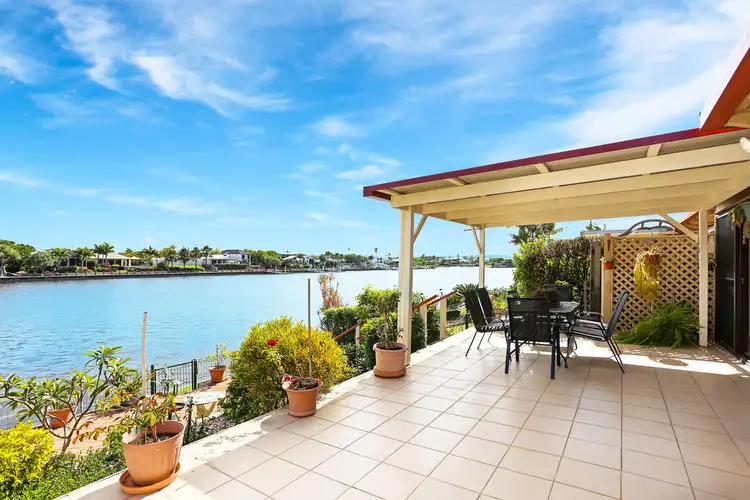 176/2 Melody Court, Warana QLD 4575