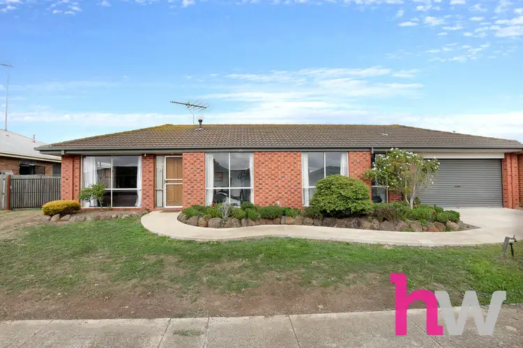 36 Meadenhall Drive, St Albans Park VIC 3219