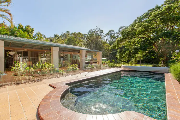 27 Malones Road, Kiels Mountain QLD 4559
