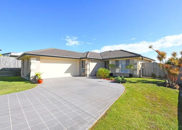 17 Mia Court, Nikenbah QLD 4655