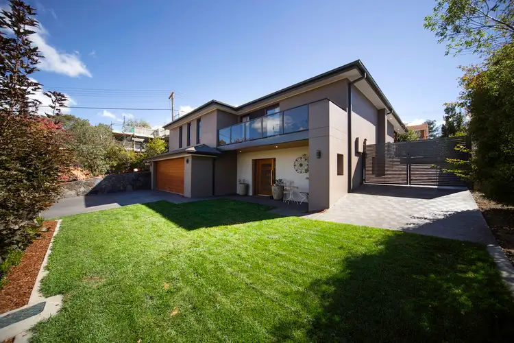 13 Lutana Street, Lyons ACT 2606