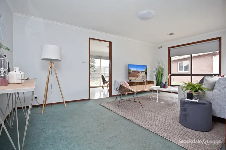 Fifth view of Homely house listing, 3 Osborne Close, Deer Park VIC 3023