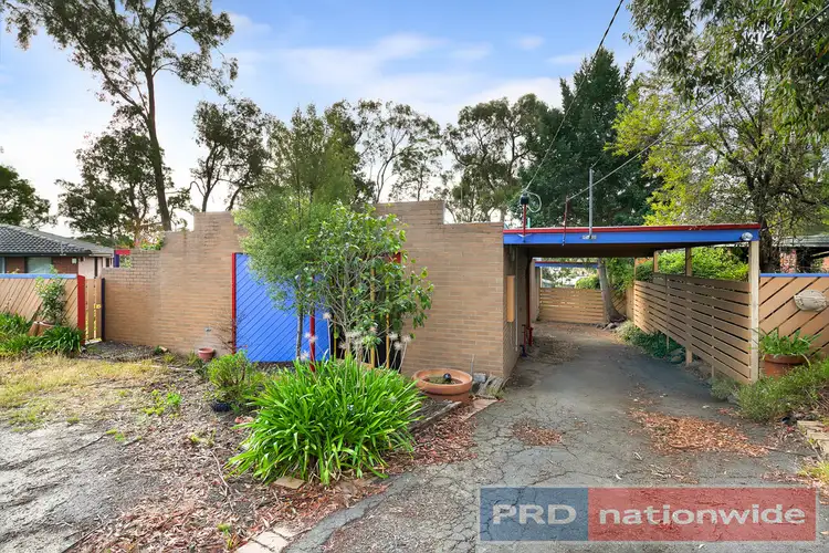 11 Ashley Grove, Mount Helen VIC 3350