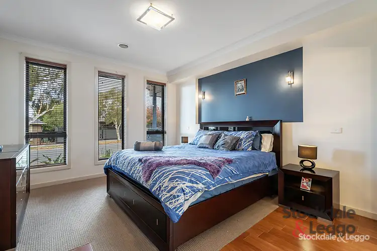 Fourth view of Homely house listing, 5 Nottingham Close, Craigieburn VIC 3064