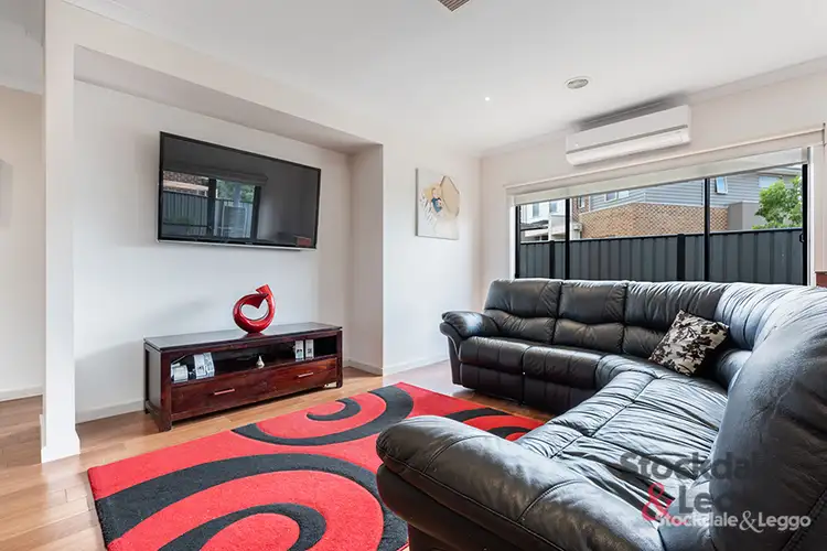 Seventh view of Homely house listing, 5 Nottingham Close, Craigieburn VIC 3064