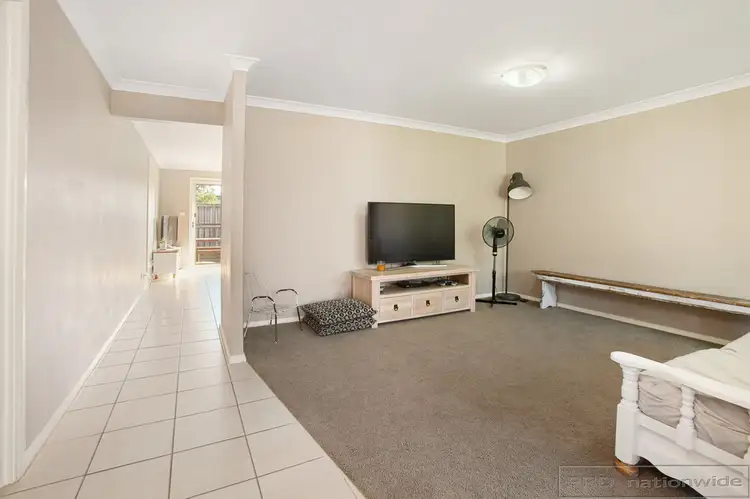 Third view of Homely house listing, 1/18 Farmgate Row, East Branxton NSW 2335