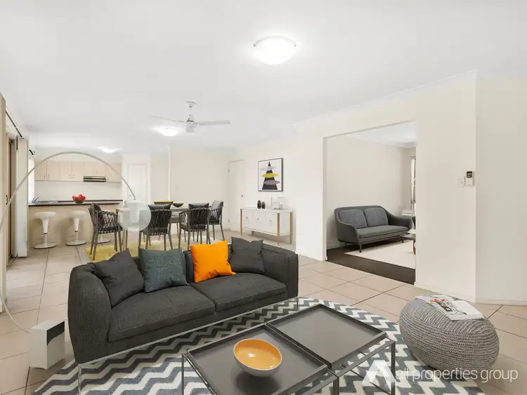 Second view of Homely house listing, 7 Elm Place, Heathwood QLD 4110