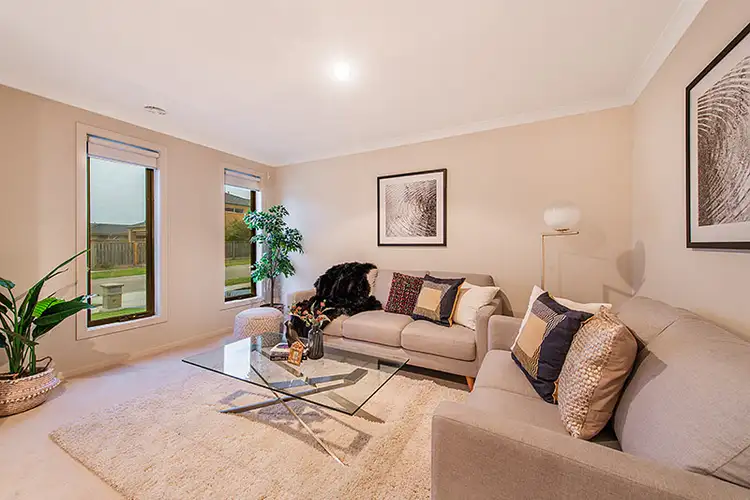Fifth view of Homely house listing, 44 Dan Morgan Drive, Cranbourne East VIC 3977