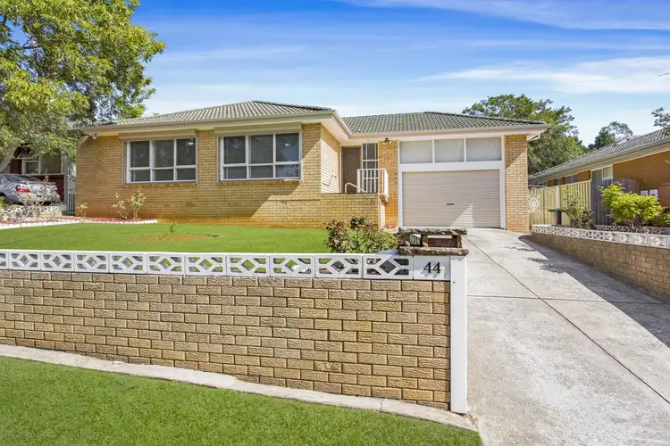 44 Lawn Avenue, Bradbury NSW 2560