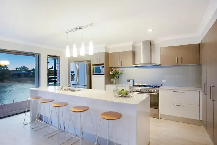 Second view of Homely house listing, 14 McIlwain Drive, Mermaid Waters QLD 4218