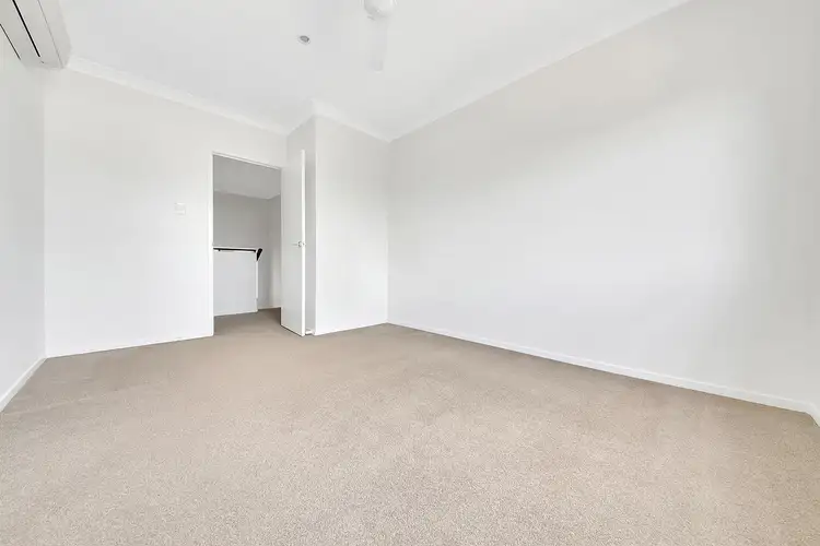 Seventh view of Homely unit listing, 3/5-9 VIEW STREET, West Gladstone QLD 4680