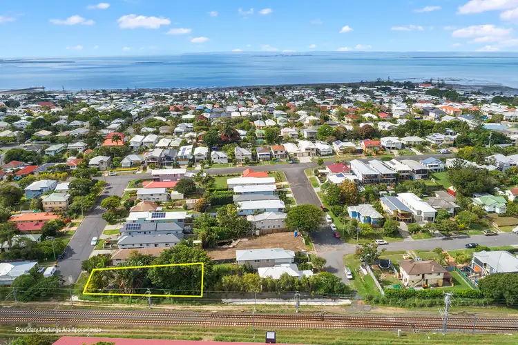 20 MANIN STREET, Wynnum QLD 4178