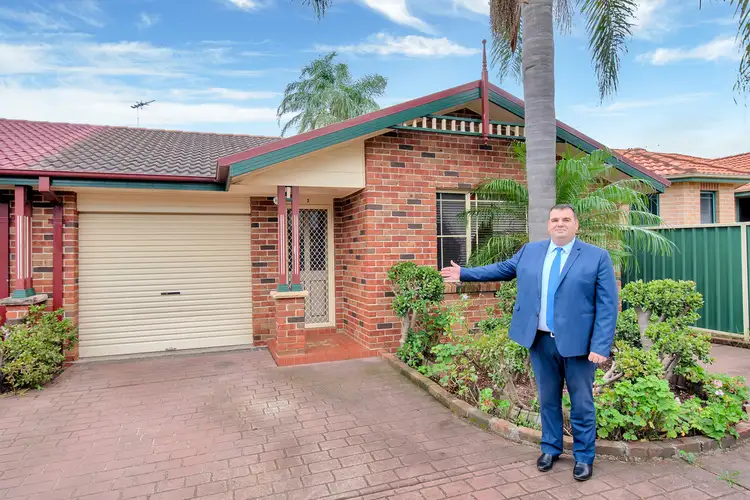 2/165A Sackville Street, Fairfield NSW 2165
