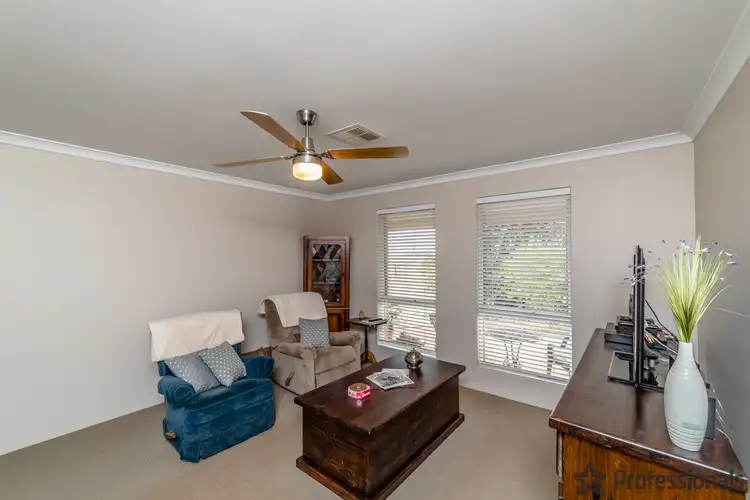 Seventh view of Homely house listing, 15 Manning Place, Utakarra WA 6530