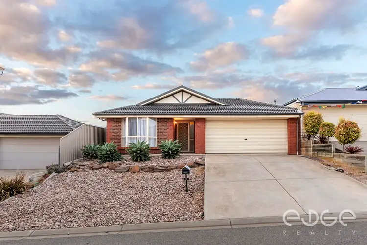 2 Windsor Court, Craigmore SA 5114