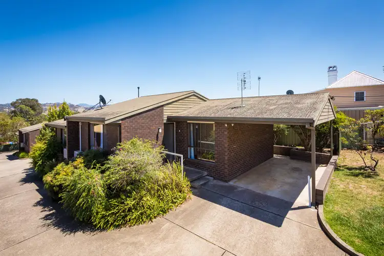 Unit 1 19-21 Eden St, Bega NSW 2550