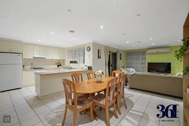 Sixth view of Homely unit listing, 1/38 ANTONIE AVENUE, Delahey VIC 3037
