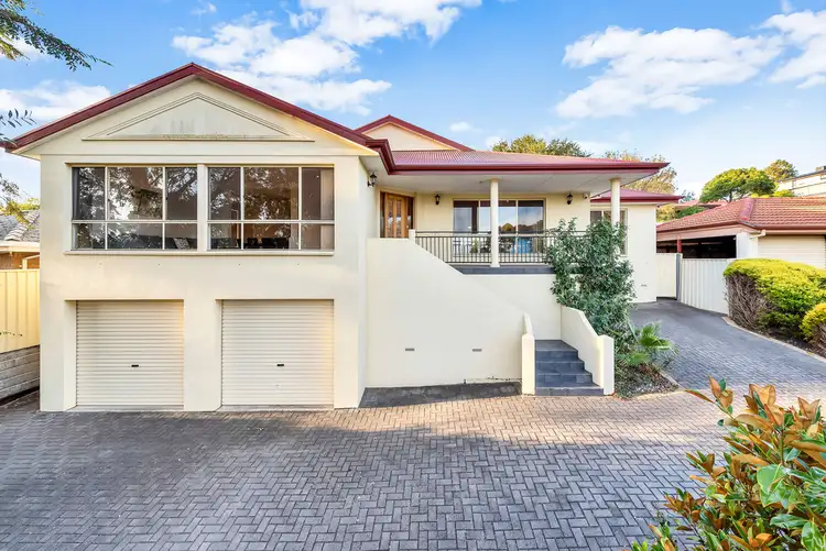 26 Sherwood Avenue, Happy Valley SA 5159
