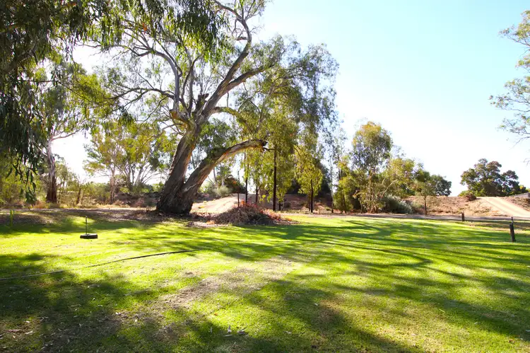 Fifth view of Homely house listing, 42 Cadell Street, Wentworth NSW 2648