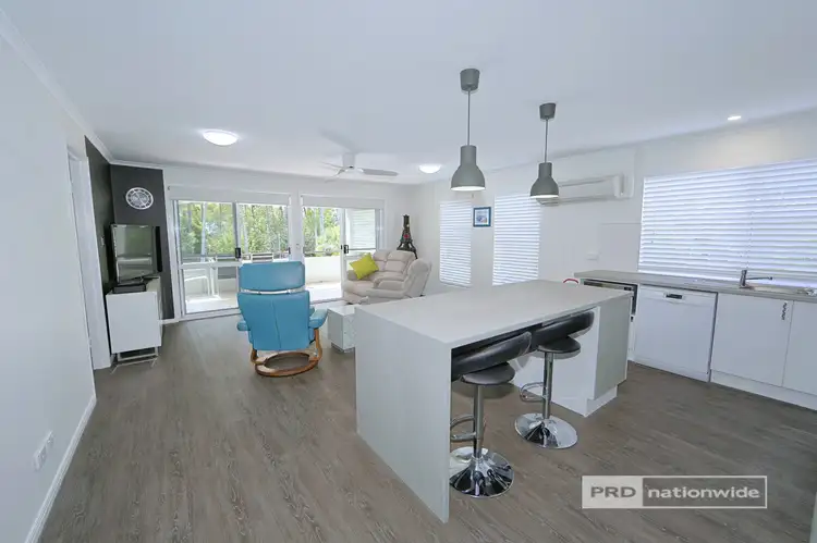 Fifth view of Homely unit listing, 8/404 Esplanade, Torquay QLD 4655