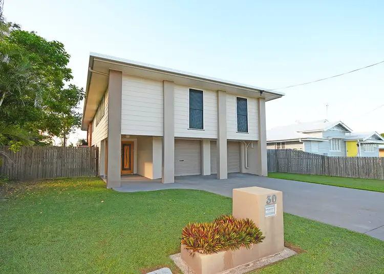 30 Pulgul Street, Urangan QLD 4655