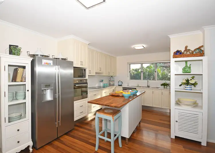 Sixth view of Homely house listing, 30 Pulgul Street, Urangan QLD 4655