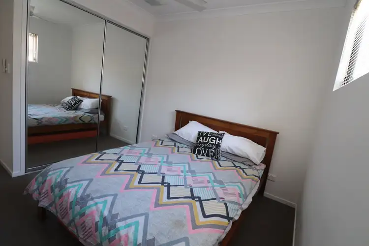 Sixth view of Homely unit listing, 4/6-12 Henry Street, West End QLD 4810