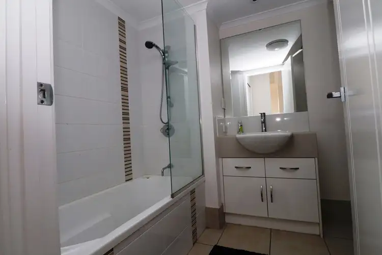 Seventh view of Homely unit listing, 4/6-12 Henry Street, West End QLD 4810