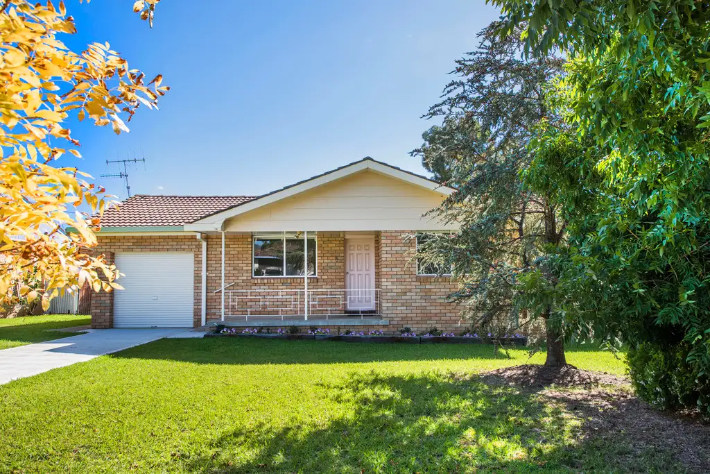 Main view of Homely house listing, 5 Carolina Crescent, Mudgee NSW 2850