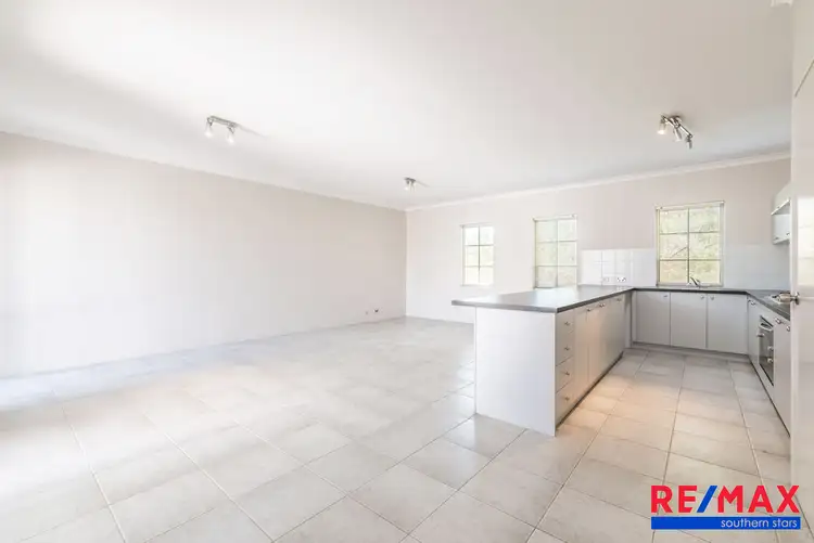 Fourth view of Homely house listing, 2/132 Gerard Street, East Cannington WA 6107