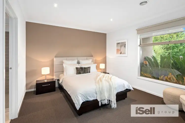 Fifth view of Homely house listing, 6 Allington Avenue, Keysborough VIC 3173