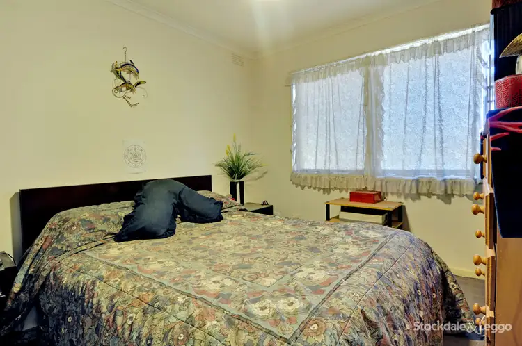 Seventh view of Homely house listing, 4 Carlos Court, Shepparton VIC 3630