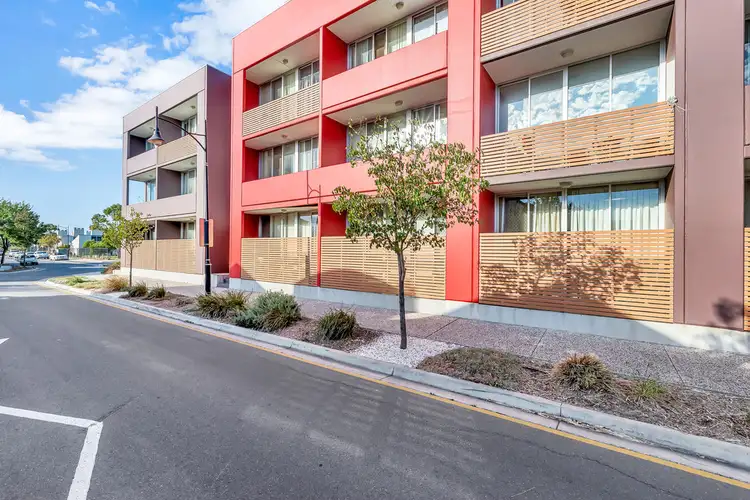 17/9-13 Yates Street, Mawson Lakes SA 5095