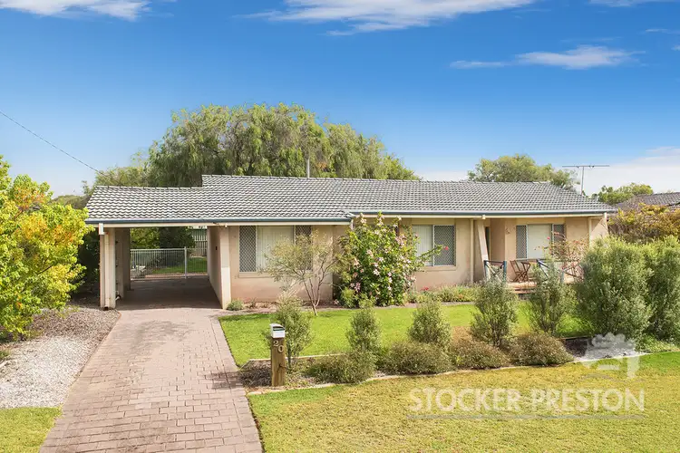 20 Lockhart Street, Broadwater WA 6280