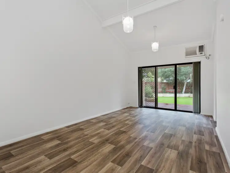 Sixth view of Homely villa listing, 3/6 Mount Henry Road, Como WA 6152