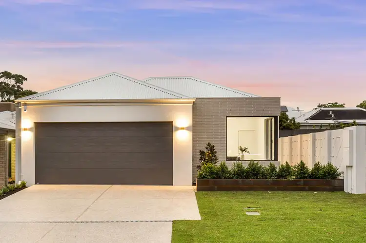 Second view of Homely house listing, 15 Cloister Avenue, Manning WA 6152
