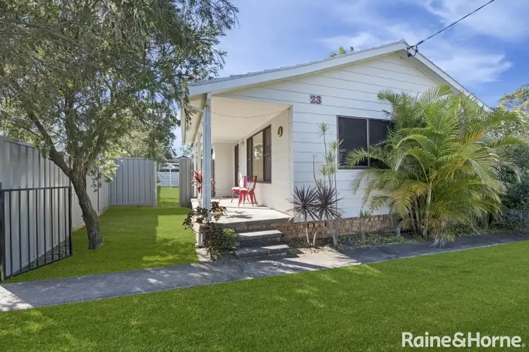 23 Alister Avenue, Lake Munmorah NSW 2259
