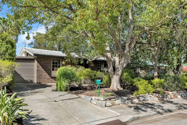 21 LYLE STREET, Happy Valley SA 5159