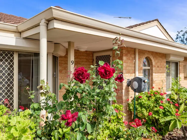 9/28 Marangaroo Drive, Marangaroo WA 6064