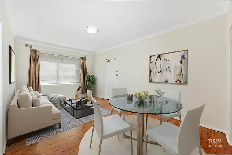 2/4 Howard Street, Canterbury NSW 2193