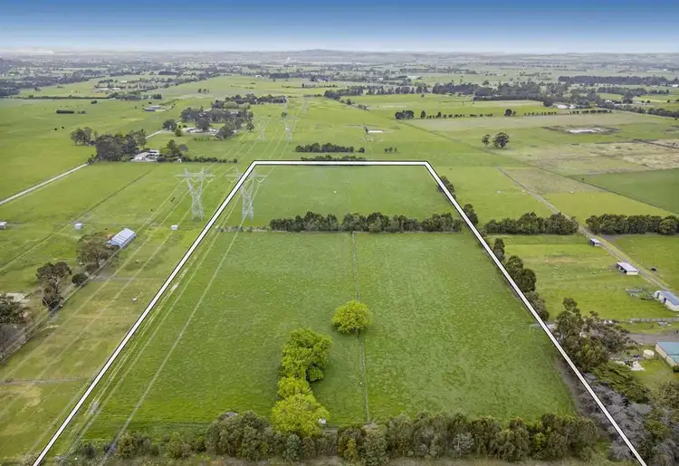 345 Fourteen Mile Road, Garfield VIC 3814