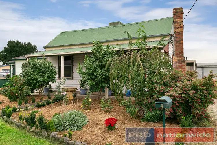 4 Miller Street, Sebastopol VIC 3356