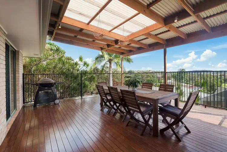 18 Banora Hills Drive, Banora Point NSW 2486