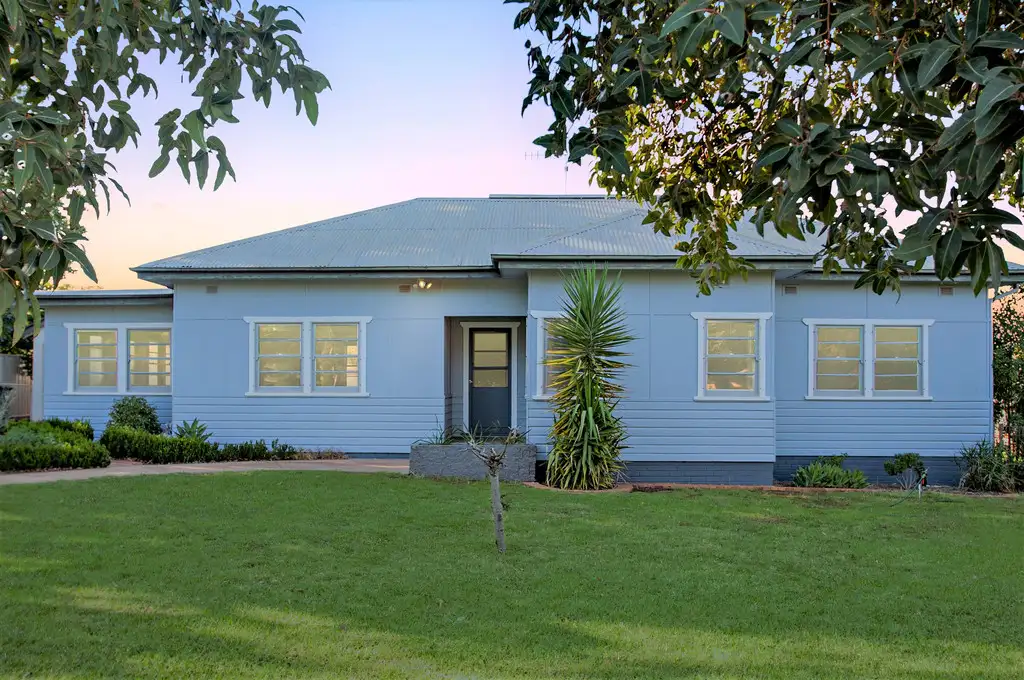 Main view of Homely house listing, 4 The Circle, Griffith NSW 2680