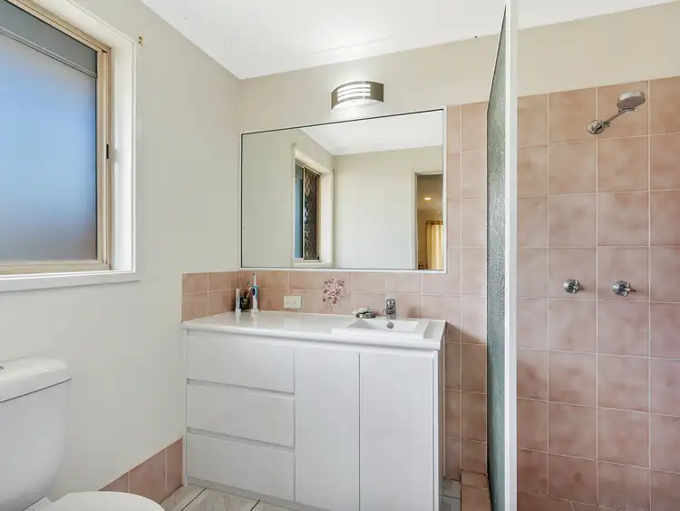 Seventh view of Homely house listing, 2 Macedon Close, Robina QLD 4226