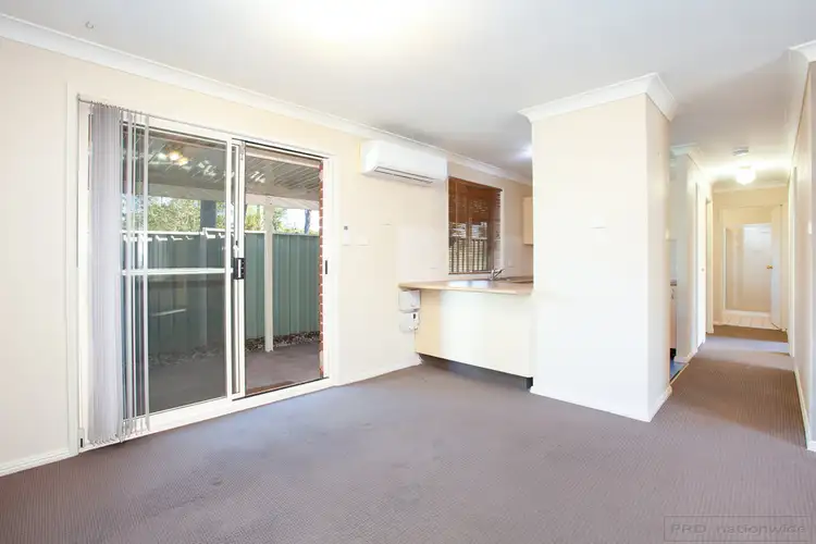 Fourth view of Homely house listing, 2/11 Proserpine Close, Ashtonfield NSW 2323