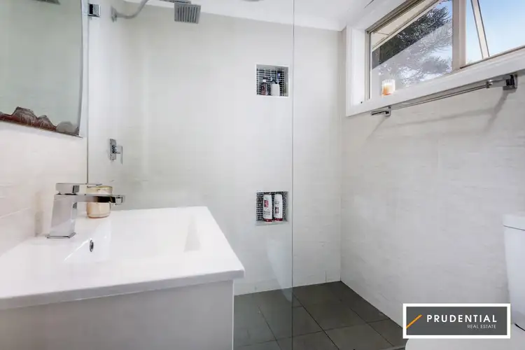 Fifth view of Homely house listing, 8 Leo Ave, Lurnea NSW 2170