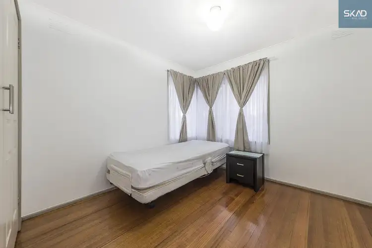 Fifth view of Homely house listing, 28 Casey Drive, Lalor VIC 3075